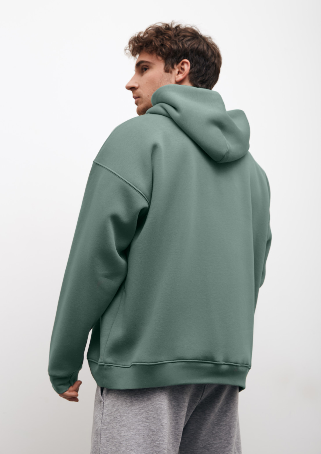 Laurel color men three-thread insulated hoodie